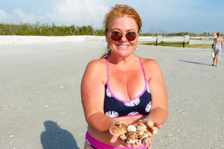 Shelling tour Fort Myers area